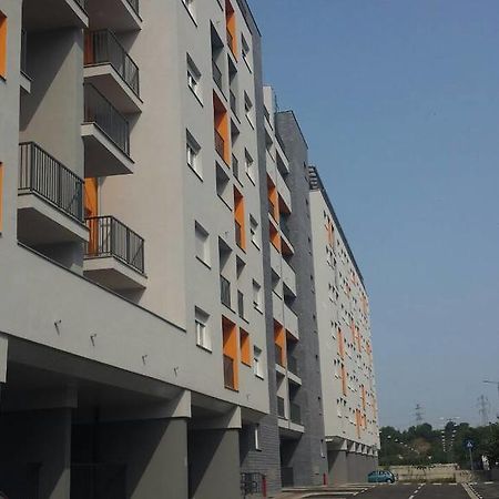 Apartment Frida Belgrado Esterno foto