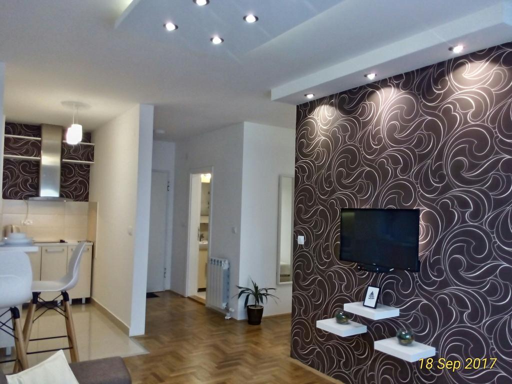 Apartment Frida Belgrado Esterno foto